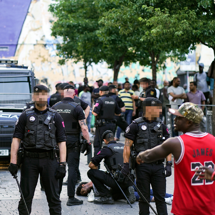 Max Stewart. Presencia armada, persencia humana