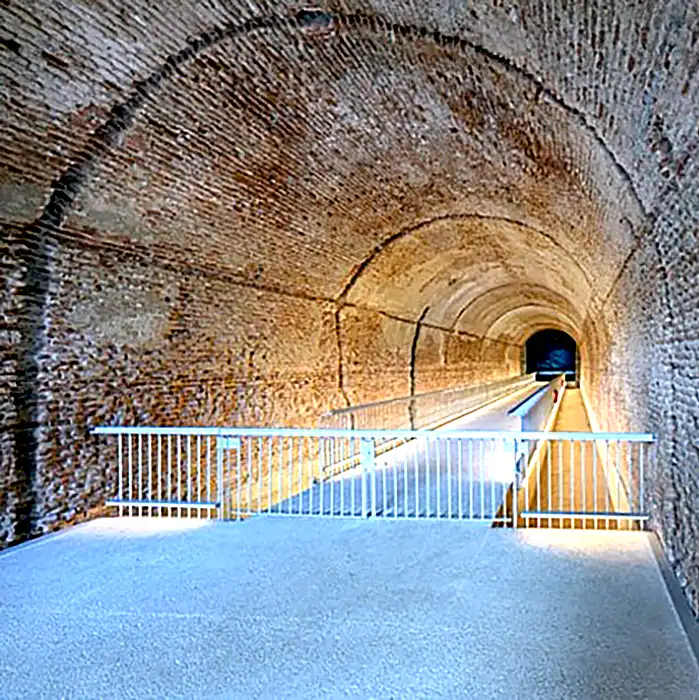 Asuncion-Cobo-Guardo.-El-llamado-Tunel-de-Bonaparte